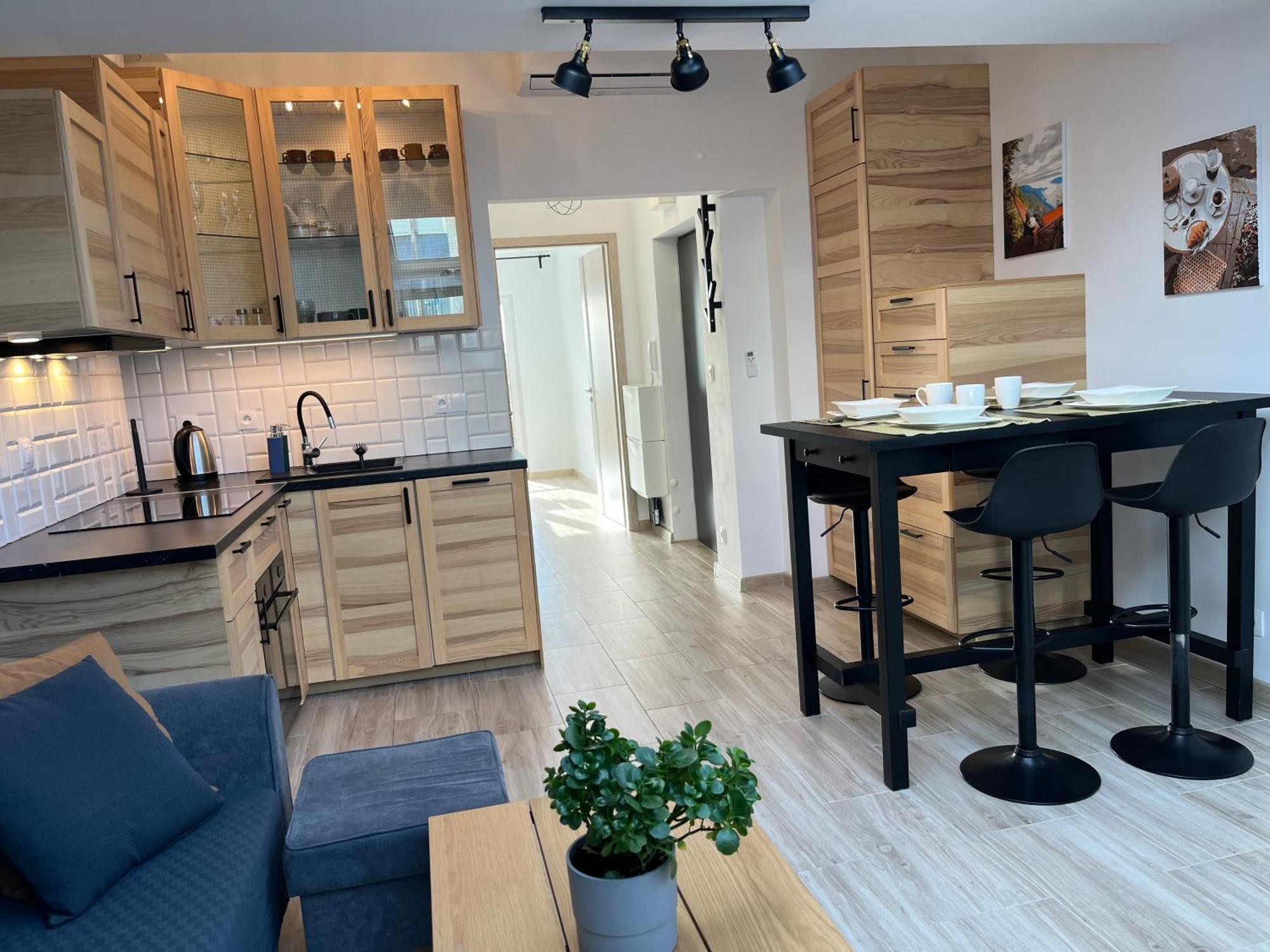 Feelhome Apartment With Kitchen Krakow Ngoại thất bức ảnh